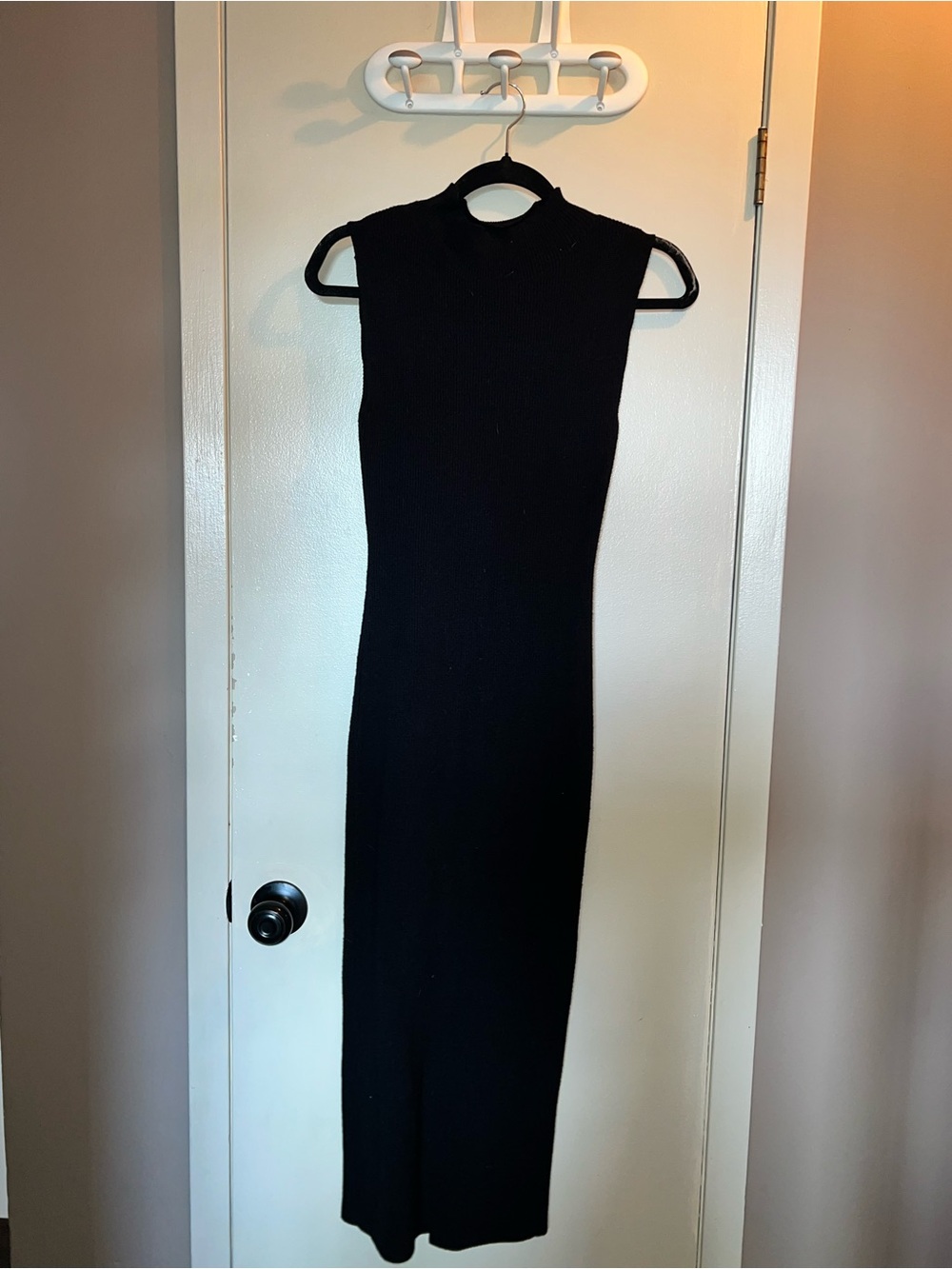 PRETTYGARDEN Sleeveless Black Maxi Knit Dress